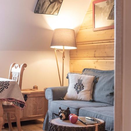 Ferienwohnung Czerwona Izba Zakopane Exterior foto